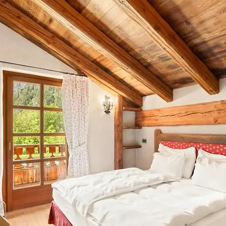 Chalet Atresort Au Coeur Des Neiges Indoor Pool&spa With 4 Bedroom - What'app - 0034-635-520-036 - For Reservations!! Villa